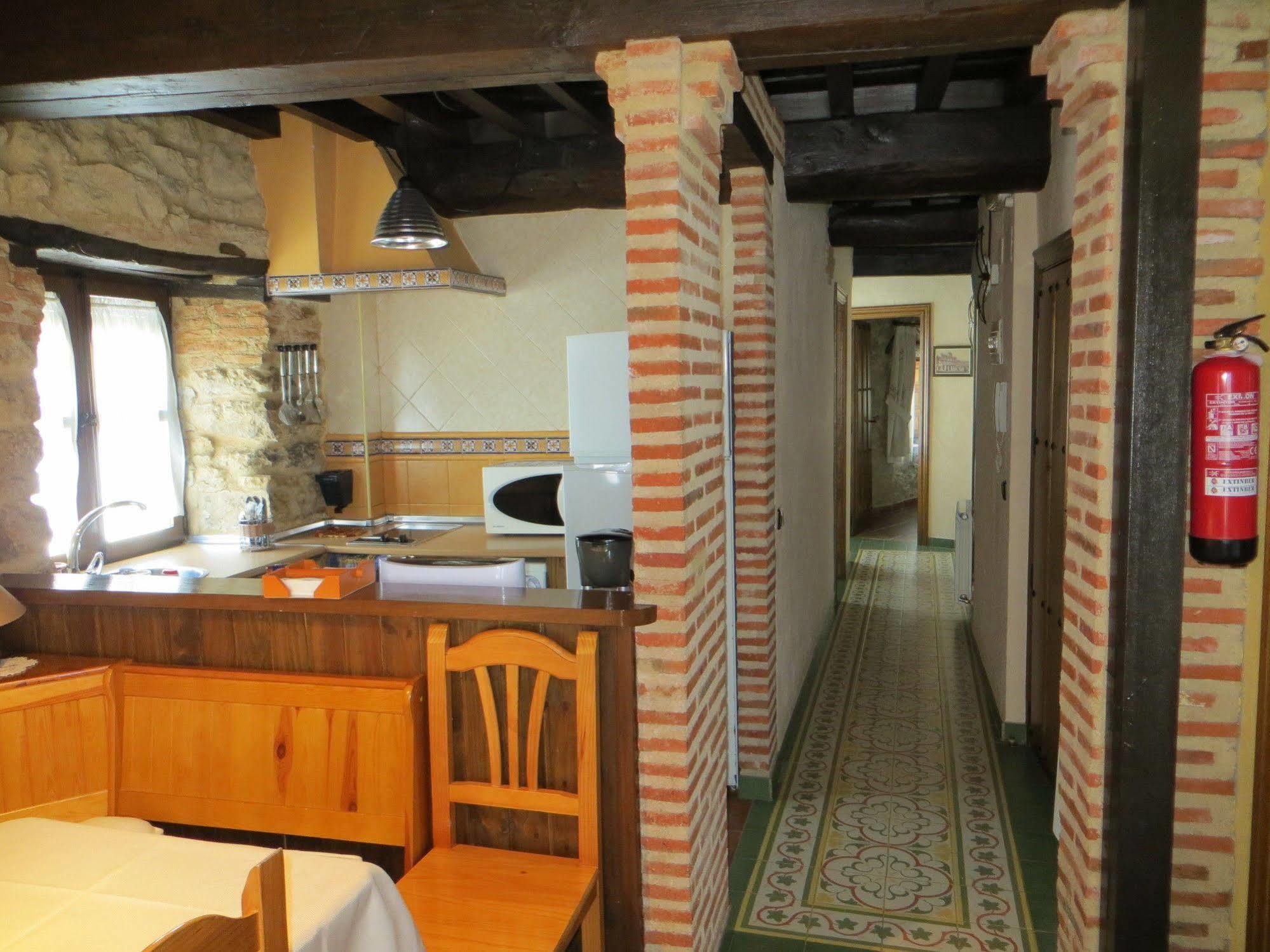 Apartmento El Boton Charro Candelario Exteriér fotografie